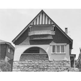 Picturesque house at 23 Kangaroo Street, Manly, 1976