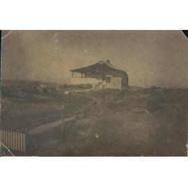 Residence thought to be Lynn Ridge, 16 Hilltop Crescent, Fairlight, c1920s