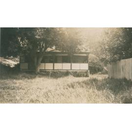 Ireland cottage at Bayview