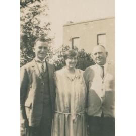 Harry and Eva Crago, Bathurst.
