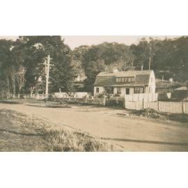 Koala House from Pittwater Road, Bayview.