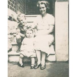 Ken, Terry and Violet Carter, Manly.