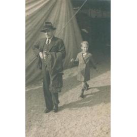 Victor and Ken Carter, Kensington.