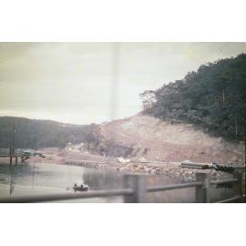 Early construction of the Roseville Bridge