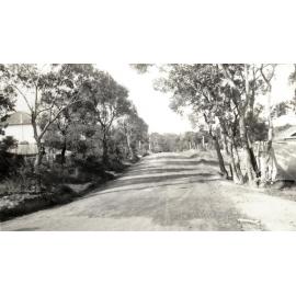Alto Avenue, east of Kirkwood St, Seaforth, 1957