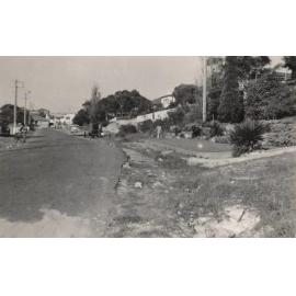 Bungaloe Avenue from Ernest Street, Balgowlah, October 1954