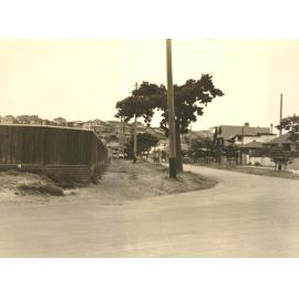 Collingwood Street north from Iluka Avenue, Manly, 20th January 1937