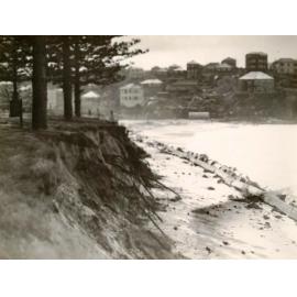 Collapsed section of North Steyne seawall, Manly, 25th May 1943