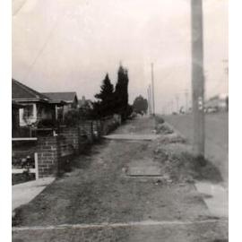 East side Frenchs Forest Road, Seaforth, c1940s