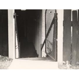 Entrance gate to Fairlight Hospital, Lauderdale Avenue, Fairlight, 19th March 1941