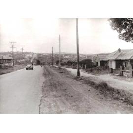 Frenchs Forest Road pre-construction of shoulder, Seaforth,  1949