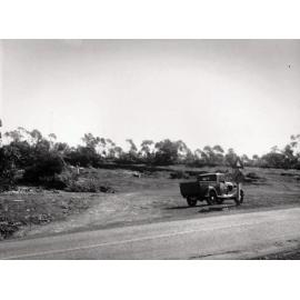 Gravel pit, Frenchs Forest Road, Seaforth, 27th August 1947