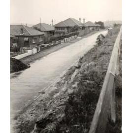 Griffiths Street looking east to Woodlands Street, Fairlight, January 1953