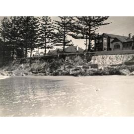 North Steyne seawall collapse near Pacific Street, Manly, 25th May 1943