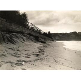 North Steyne seawall sand erosion, Manly, 25th May 1943