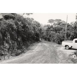 Peronne Avenue with unsealed road, Clontarf, 1956