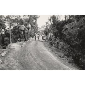 Peronne Avenue with work crew, Clontarf, 1956
