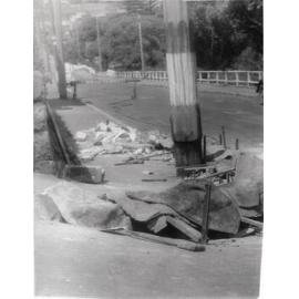 Raglan Street roadwork, Manly, 20th Febraury 1946