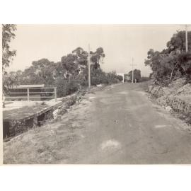 Richmond Road, Seaforth, May 1954