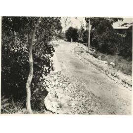 Road construction Gurney Crescent, Seaforth, January 1956