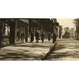 South Steyne opposite Mutoscope, Manly, 1st July 1937