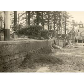 West Esplanade sea wall, Manly, 15th September 1932