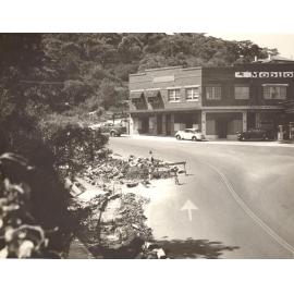 Widening Battle Boulevarde at Sydney Road, Seaforth, Oct 1948