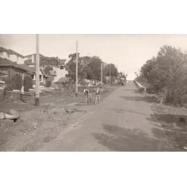 Woodland Street between beach and New Street, Balgowlah Heights, 1953