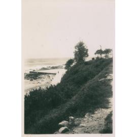 View from Oaks Avenue Dee Why towards Dee Why Beach and Pool, 1938