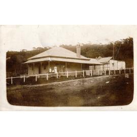 Hill Farm - Brimbecom family on verandah of original house
