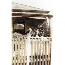 Leon Ferret and Maria Ferret nee Heaton, 41 Francis Street early c1920s
