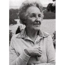 Joan Hartigan, tennis player