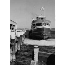 Manly ferry arriving into Manly Wharf, Manly, c1967-1973