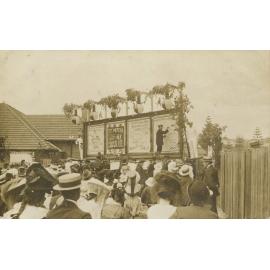 Arthur von Tossau the poster king, performing in Manly 1907