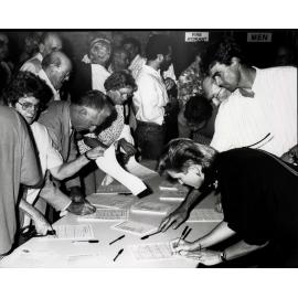Public meeting regarding Pittwater secession, 1992