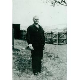 Anton Loebel at The Kiosk at Freshwater Beach, c 1920s